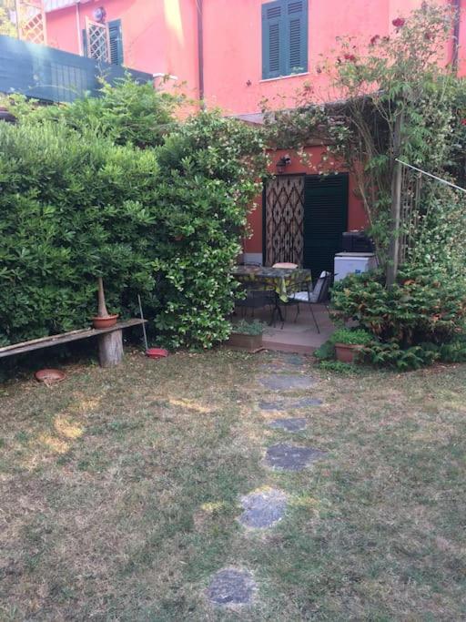 Appartamento Le Rose , Relax In Casolare Del 1700 Sarzana Esterno foto